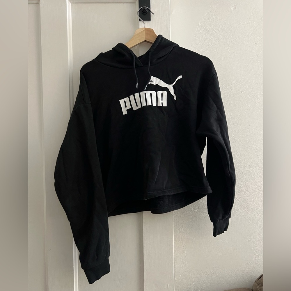 PUMA Women's Black Cropped Hoodie